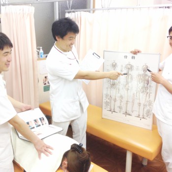 せんがわ名倉堂整骨院　施術④
